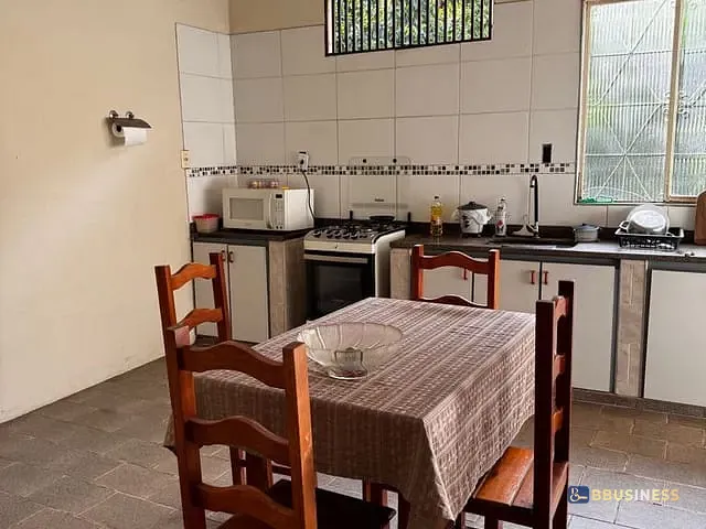 Casa 7 quartos e 2 banheiros, à venda, no bairro Centro em Santana do Paraíso