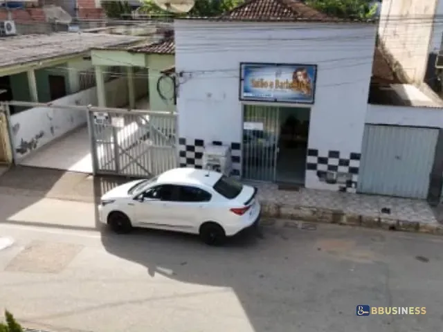 Casa 7 quartos e 2 banheiros, à venda, no bairro Centro em Santana do Paraíso