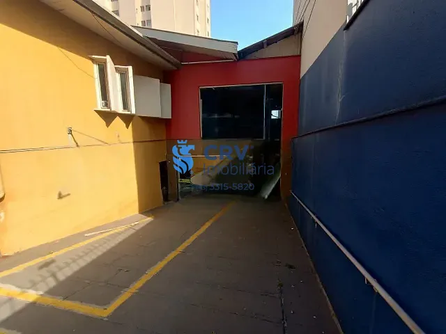 Casa com 563m², à venda, no bairro Centro em Londrina