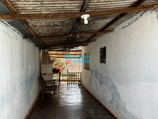 Casa com 200m² 2 quartos e 1 banheiro, à venda, no bairro Parque dos Municípios I em Guaxupé