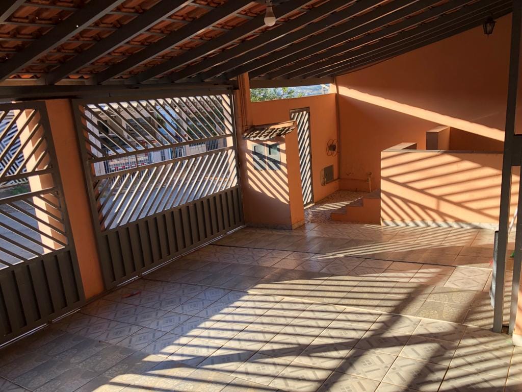 Casa, 3 quartos, 170 m² - Foto 1