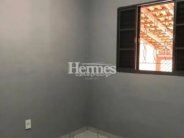 Casa com 200m² 3 quartos e 3 banheiros, à venda, no bairro Vila Monte Alegre em Paulínia