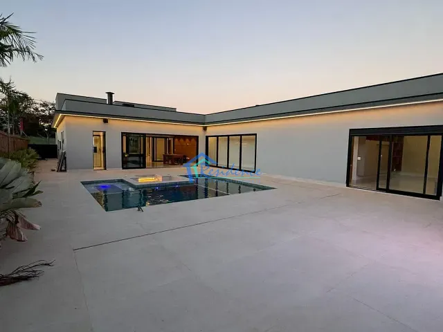 Casa com 500m² 3 quartos e 6 banheiros, à venda, no bairro Jardim Indaiatuba Golf em Indaiatuba