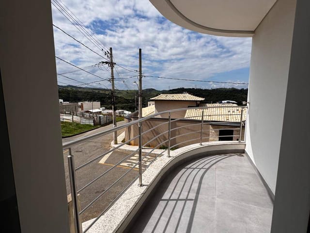 Casa 3 quartos e 3 banheiros, à venda, no bairro ressidencial bethania em Santana do Paraíso
