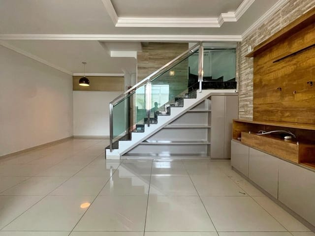 Foto do Casa - Casa com 03 quartos, sendo um suíte, armarios planejados e duas vagas, Rio Branco, Belo Horizonte, MG | Deltalar Imóveis