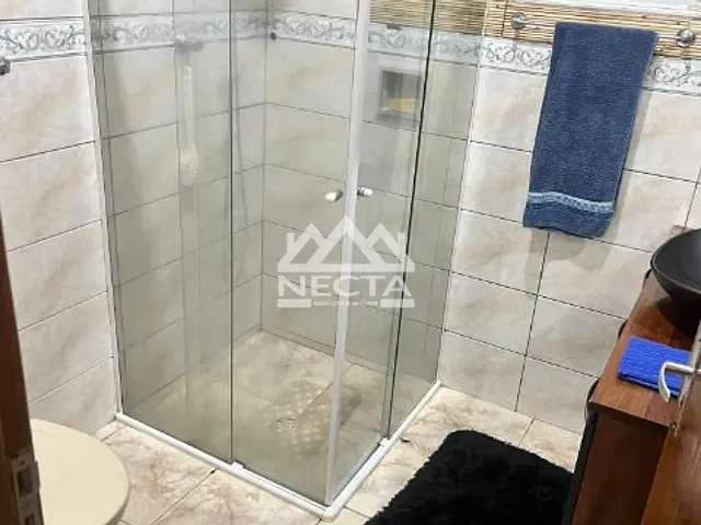 Casa com 159m² 3 quartos e 1 banheiro, à venda, no bairro Centro em Ubatuba
