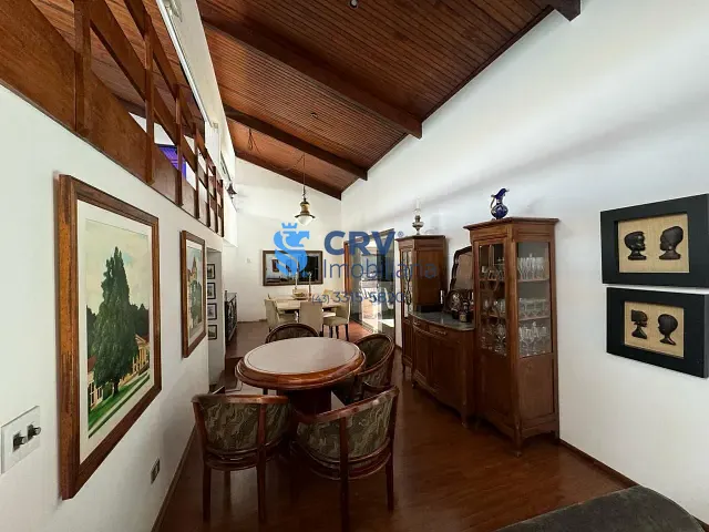 Casa com 475m² 4 quartos e 6 banheiros, para alugar, no bairro Parque do Lago Juliana em Londrina