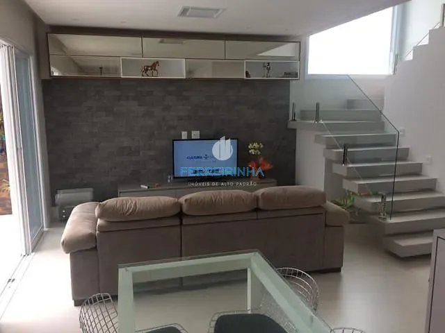 Casa com 450m² 4 quartos e 3 banheiros, à venda, no bairro Condomínio Residencial Alphaville em São José dos Campos