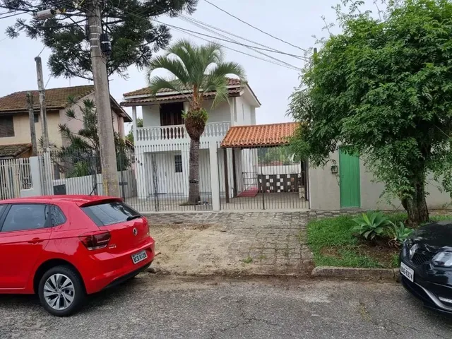 Casa com 300m² 2 quartos e 2 banheiros, para alugar, no bairro Vila Izabel em Curitiba