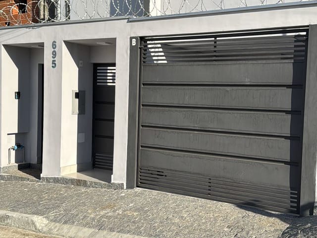 Casa 3 quartos e 2 banheiros, à venda, no bairro residencial bethania em Santana do Paraíso