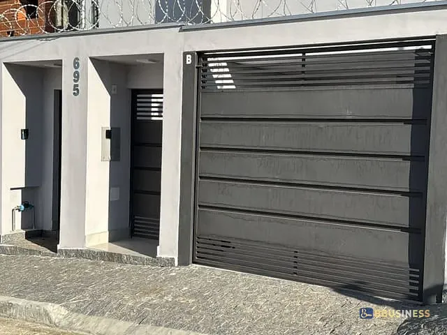 Casa 3 quartos e 2 banheiros, à venda, no bairro residencial bethania em Santana do Paraíso