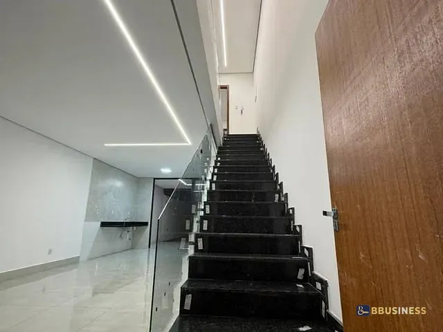 Casa 3 quartos e 2 banheiros, à venda, no bairro residencial bethania em Santana do Paraíso