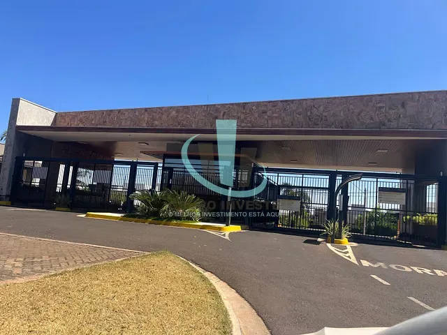 Casa com 271m² 3 quartos e 3 banheiros, à venda, no bairro Parque Tropical em Araraquara