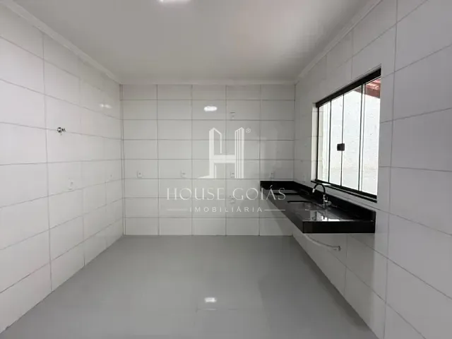 Casa com 150m² 3 quartos e 2 banheiros, à venda, no bairro Parque Ibirapuera em Aparecida de Goiânia