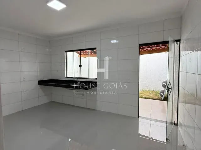 Casa com 150m² 3 quartos e 2 banheiros, à venda, no bairro Parque Ibirapuera em Aparecida de Goiânia