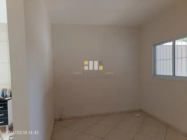 Casa 2 quartos e 1 banheiro, à venda, no bairro Jardim João Paulo II em Sumaré