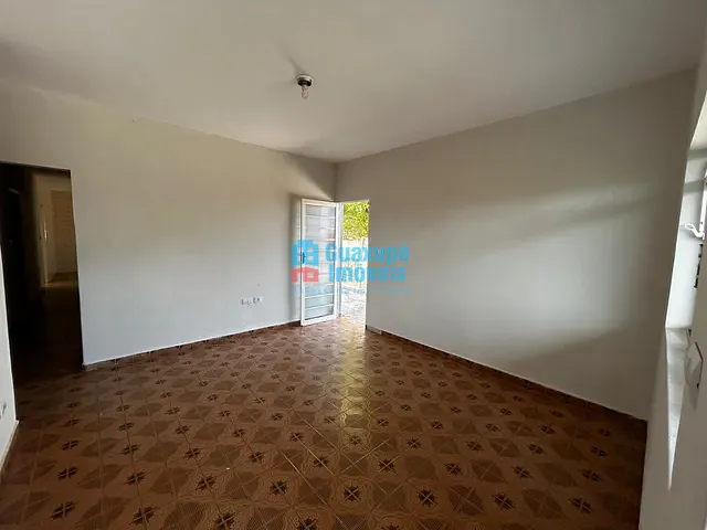 Casa com 388m² 3 quartos e 1 banheiro, à venda, no bairro Vila Meziara em Guaxupé