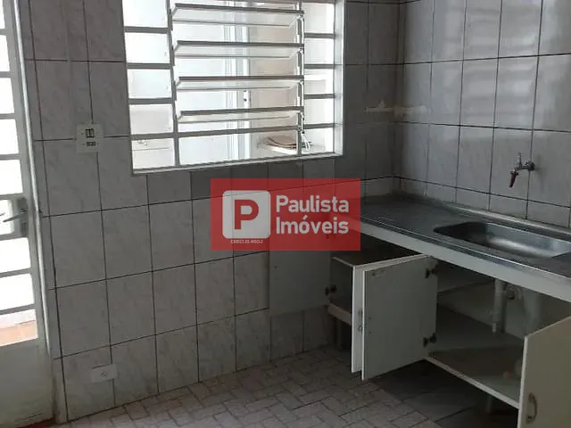Casa com 100m² 1 quarto e 1 banheiro, para alugar, no bairro Campo Belo em São Paulo