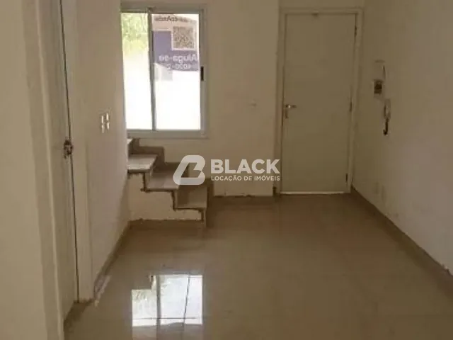 Casa 2 quartos e 2 banheiros, à venda ou para alugar, no bairro Vila Mineirao em Sorocaba