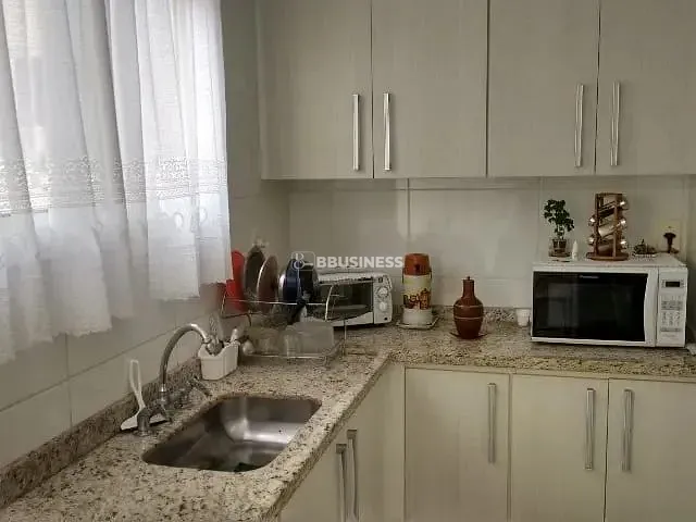Casa 2 quartos e 2 banheiros, à venda, no bairro Olímpico em São Caetano do Sul
