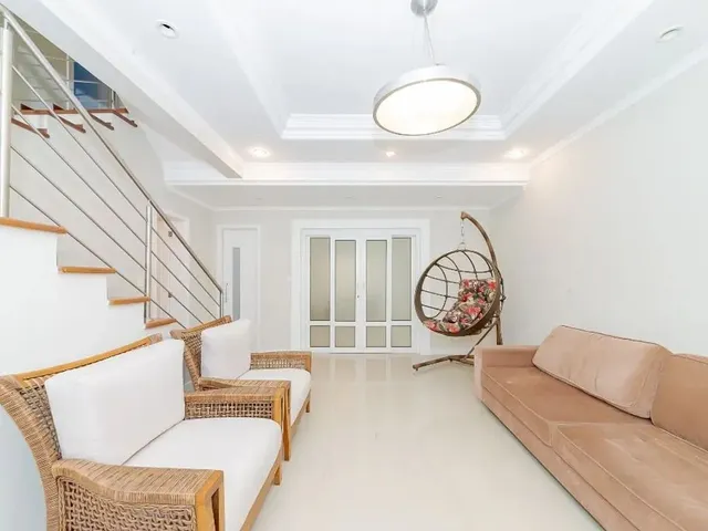 Casa com 405m² 5 quartos e 6 banheiros, para alugar, no bairro Santa Felicidade em Curitiba