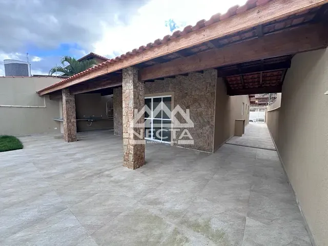 Casa com 100m² 3 quartos e 3 banheiros, à venda, no bairro Jardim Estrela D'Alva em Caraguatatuba