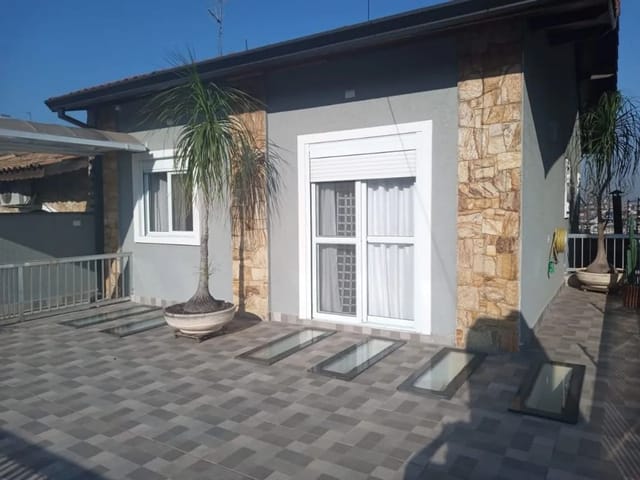 Casa com 134m² 3 quartos e 3 banheiros, à venda, no bairro Jardim D'abril em Osasco