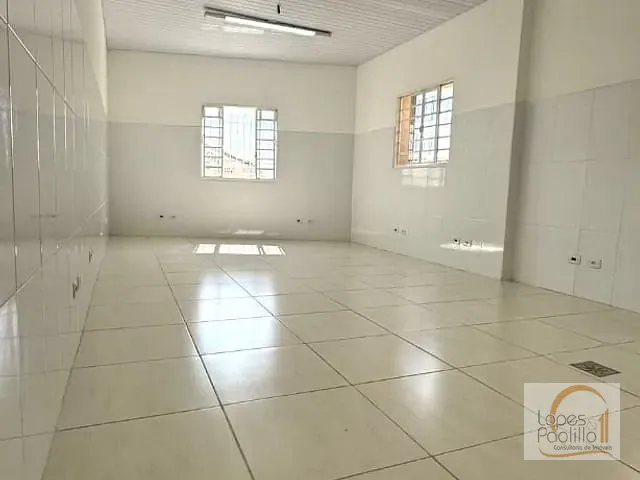 Casa com 123m² 5 quartos e 2 banheiros, à venda, no bairro Centro em Atibaia
