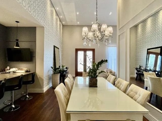 Casa com 626m² 4 quartos e 4 banheiros, à venda, no bairro Jardim do Golf I em Jandira