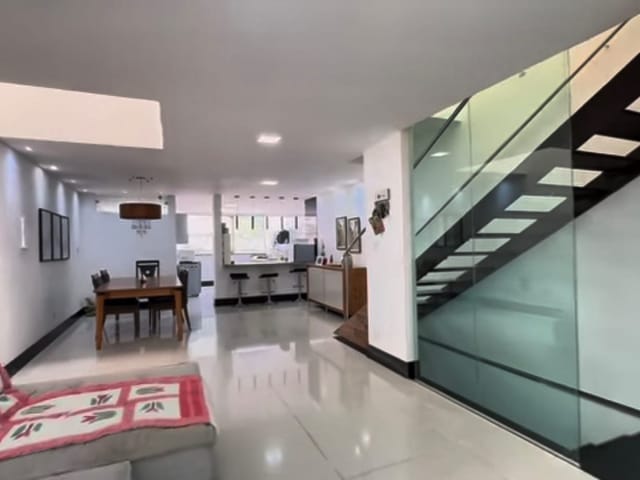 Casa 4 quartos e 4 banheiros, à venda, no bairro Residencial Bethania em Santana do Paraíso