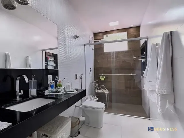 Casa 4 quartos e 4 banheiros, à venda, no bairro Residencial Bethania em Santana do Paraíso