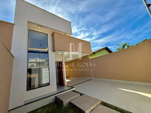 Casa com 206m² 3 quartos e 4 banheiros, à venda, no bairro Vila Oliveira em Aparecida de Goiânia