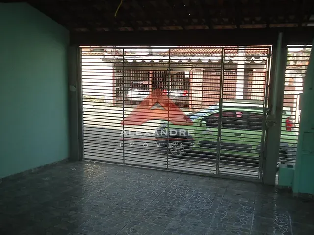Casa com 125m² 2 quartos e 1 banheiro, à venda, no bairro Jardim Ismênia em São José dos Campos