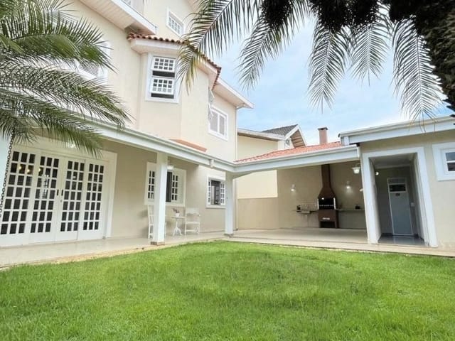Casa com 368m² 3 quartos e 6 banheiros, à venda, no bairro Urbanova em São José dos Campos