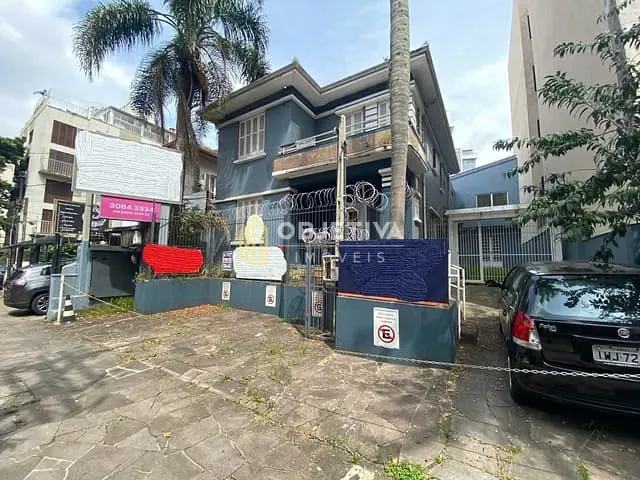 Casa 4 quartos e 4 banheiros, para alugar, no bairro Rio Branco em Porto Alegre