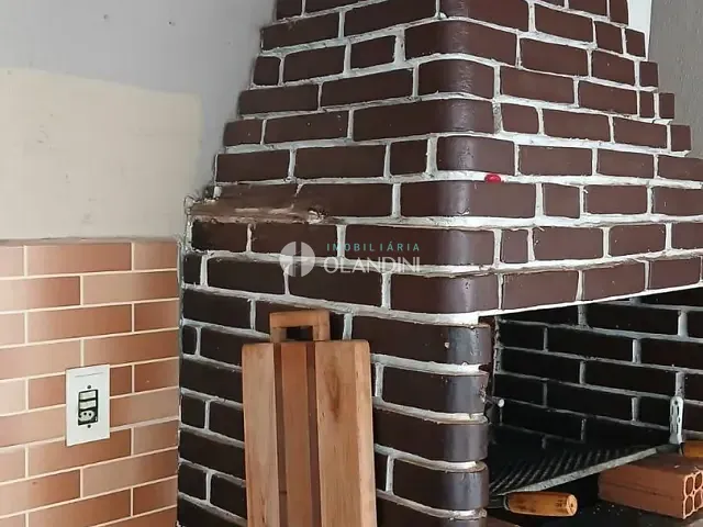 Casa com 171m² 2 quartos e 1 banheiro, à venda, no bairro Parque Residencial Ida Sia em Artur Nogueira