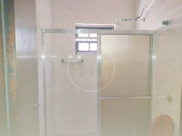 Casa com 125m² 2 quartos e 2 banheiros, à venda, no bairro Aviação em Praia Grande