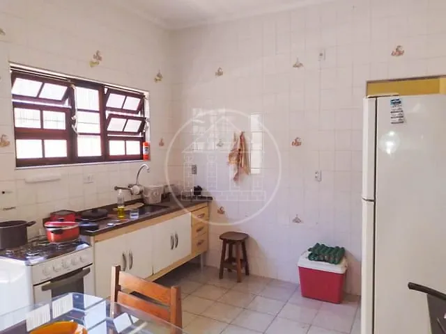 Casa com 125m² 2 quartos e 2 banheiros, à venda, no bairro Aviação em Praia Grande