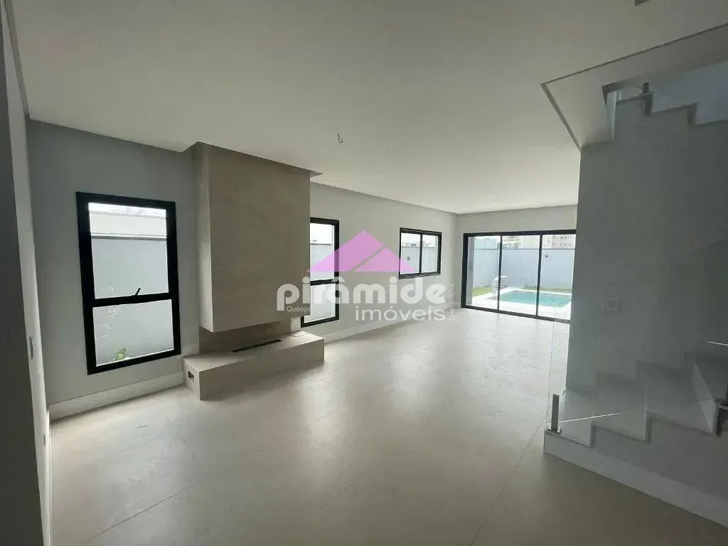 Casa, 4 quartos, 210 m² - Foto 1