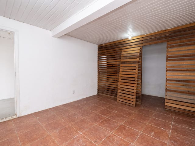 Foto do Casa - Casa à venda no Laranjal, Pelotas, RS, com 300 m² de área total, 130 m² úteis, 2 dormitórios, churrasqueira, piscina, lareira e aquecimento elétrico | UP Imóveis