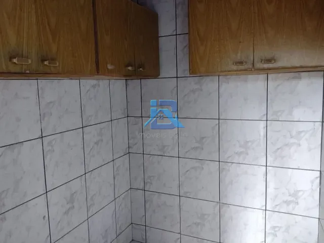 Casa com 131m² 3 quartos e 2 banheiros, para alugar, no bairro Jardim Lúcia em Itatiba