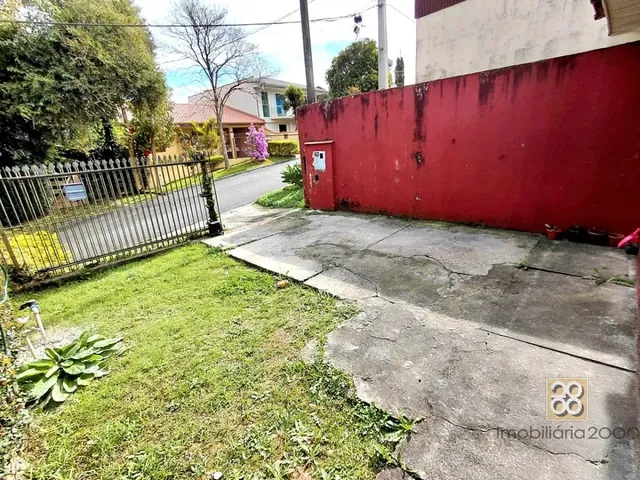 Casa 2 quartos e 1 banheiro, para alugar, no bairro Barreirinha em Curitiba