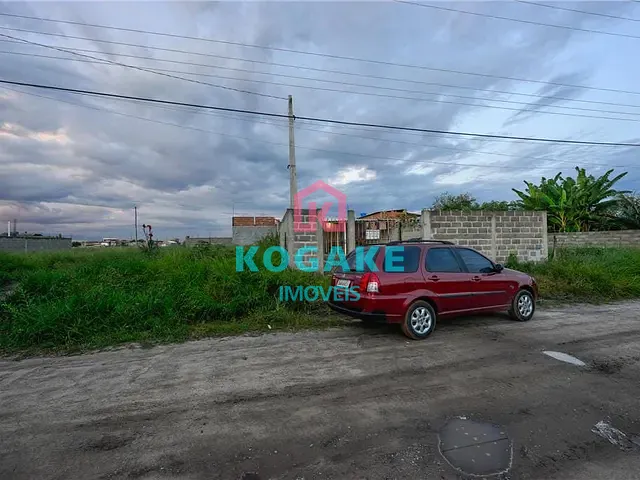 Casa com 260m² 1 quarto e 1 banheiro, à venda, no bairro Jardim Maracaibo em Tremembé