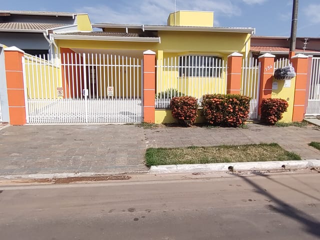 Foto do Casa - Casa mobiliada para locação, Jardim das Tulipas, Holambra, SP | MARIANA FURIO DE WIT CORRETORA DE SEGUROS E IMOVEIS LTDA
