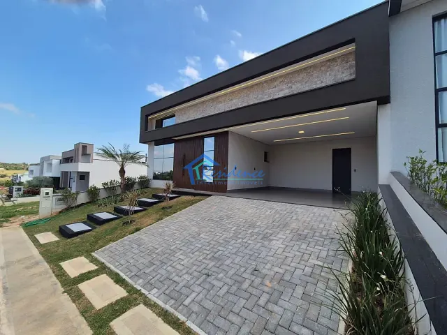 Casa com 300m² 3 quartos e 4 banheiros, à venda, no bairro Residencial London Park em Indaiatuba