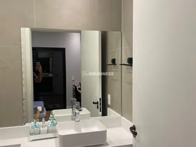 Casa com 452m² 4 quartos e 3 banheiros, à venda, no bairro Swiss Park em Campinas