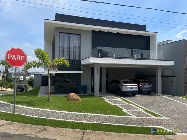 Casa com 452m² 4 quartos e 3 banheiros, à venda, no bairro Swiss Park em Campinas