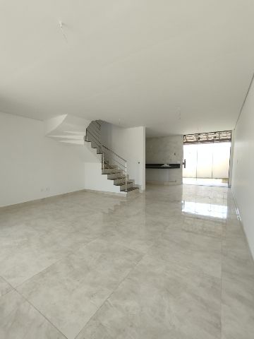 Foto do Casa - Casa 3 Quartos suite 3 vagas no bairro Santa Mônica,Regiao da Pampulha; | Deltalar Imóveis
