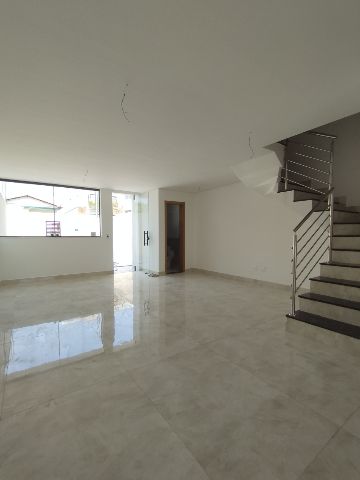 Foto do Casa - Casa 3 Quartos suite 3 vagas no bairro Santa Mônica,Regiao da Pampulha; | Deltalar Imóveis