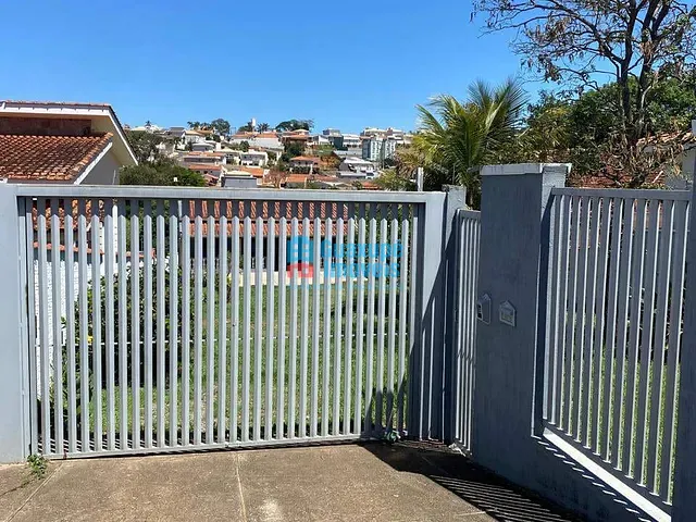 Casa 2 quartos e 2 banheiros, à venda, no bairro Residencial Chico Zerbini em Guaxupé